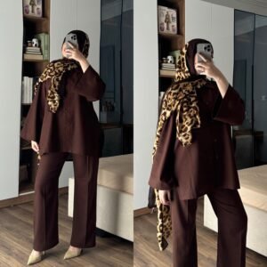 Ensemble AURA marron