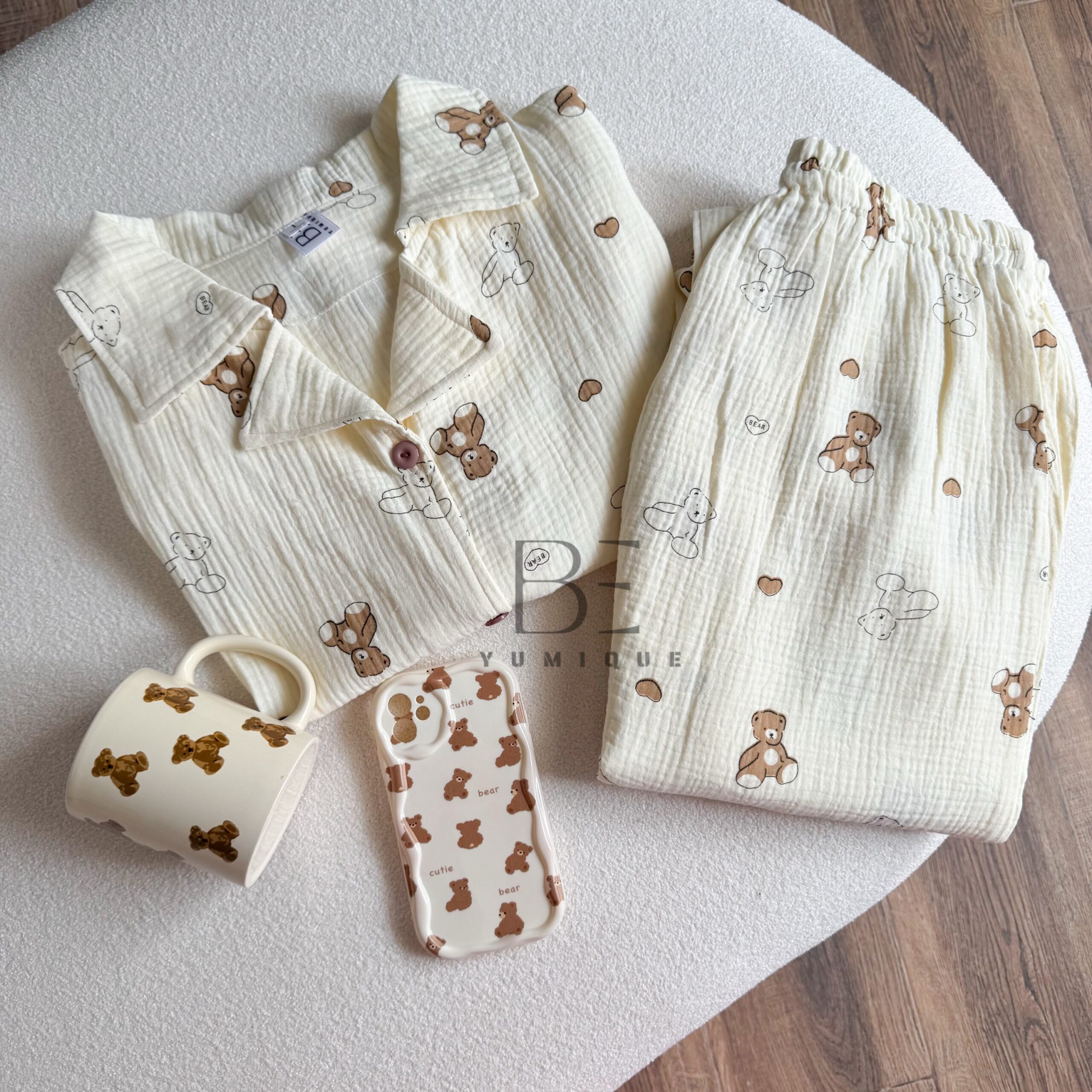 Pyjama demi manches avec pantalon